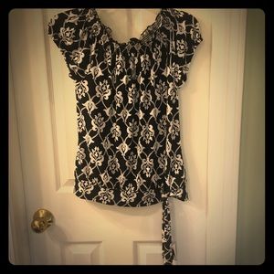 SOLD Pretty White House Black Market top